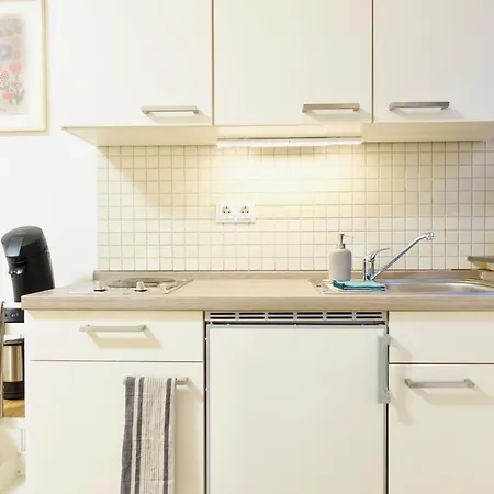 Modernes Studio-apartment Mit Privatem Stellplatz Fuer Bis Zu 4 Personen Naehe Mosel & Weinberge Und Stadtnah * Koblencja