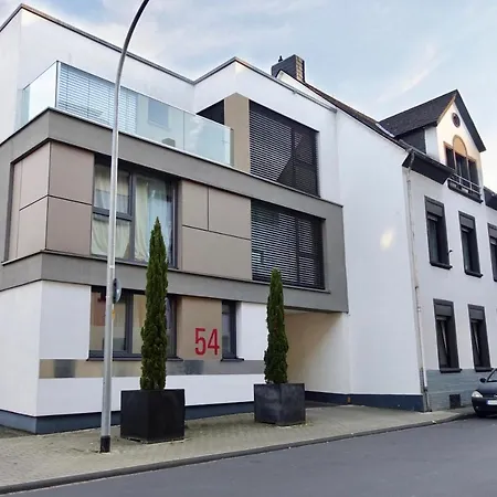 Apartmán Modernes Studio-apartment Mit Privatem Stellplatz Fuer Bis Zu 4 Personen Naehe Mosel & Weinberge Und Stadtnah